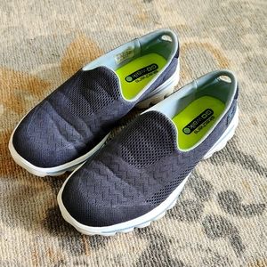 Skechers Go Walk Sneakers Size 7